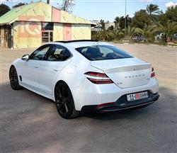 جنسس G70